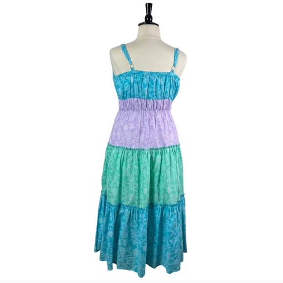 Tiered ruffle Maxi dress - Picture 12 of 16